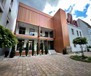 Argo Apartments